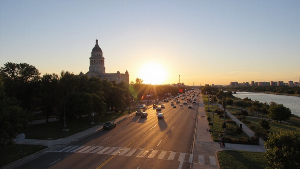 austin observes central time