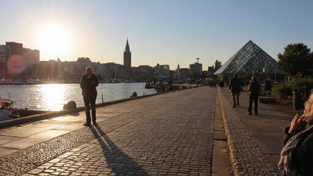 daylight shifts alter schedules