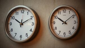 24 hour versus 12 hour clocks