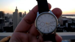 current time in central