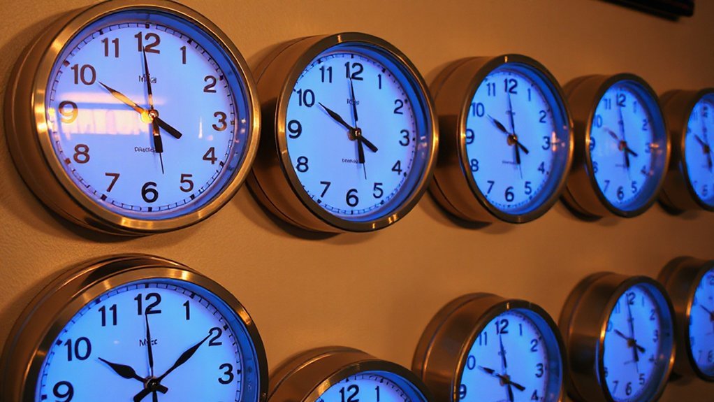 live eastern clocks customizable